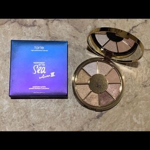 Rainforest of the Sea Volume 3 Eye Shadow Palette